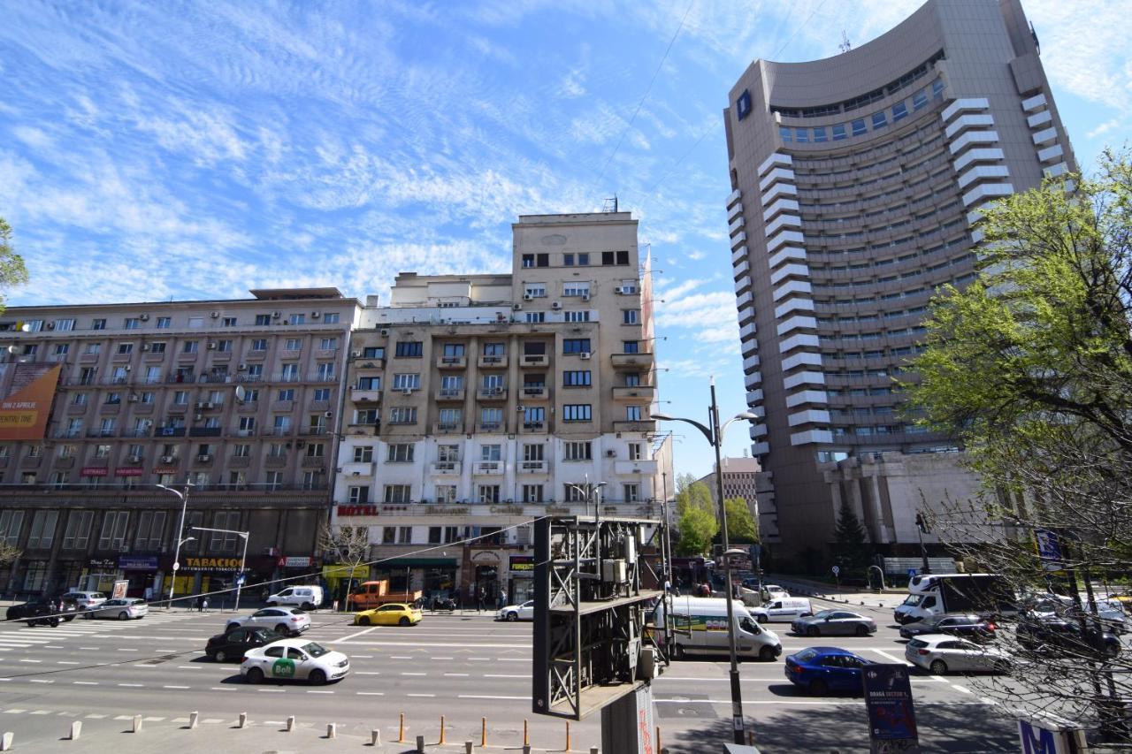 Beautiful Apartment In Old City Bukarest Exterior foto